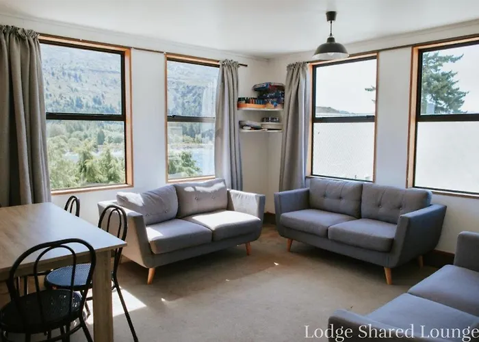 Hotel Hawea
