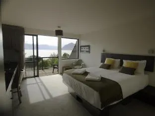 Hawea Hotel