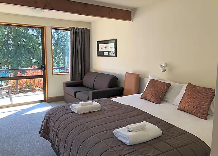 Hawea Hotel Wanaka