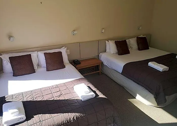 Hawea Hotel 4*